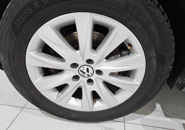 Volkswagen Tiguan cena 25900 przebieg: 226137, rok produkcji 2008 z Brodnica małe 301